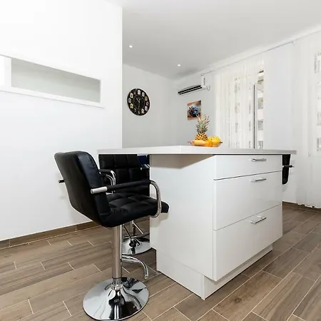 Apartment Dreamtime *